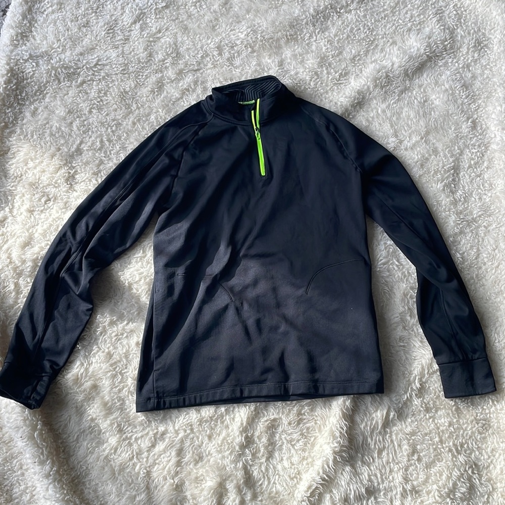 Black light long sleeve quarter zip